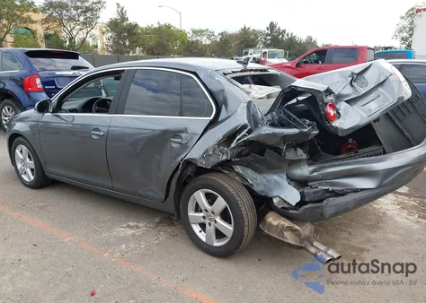 2008 Volkswagen Jetta Se/Sel z USA, uszkodzony, nr VIN 3VWRM71K98M122124